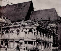 18_hotel_moopol_1970.jpg (834072 bytes)